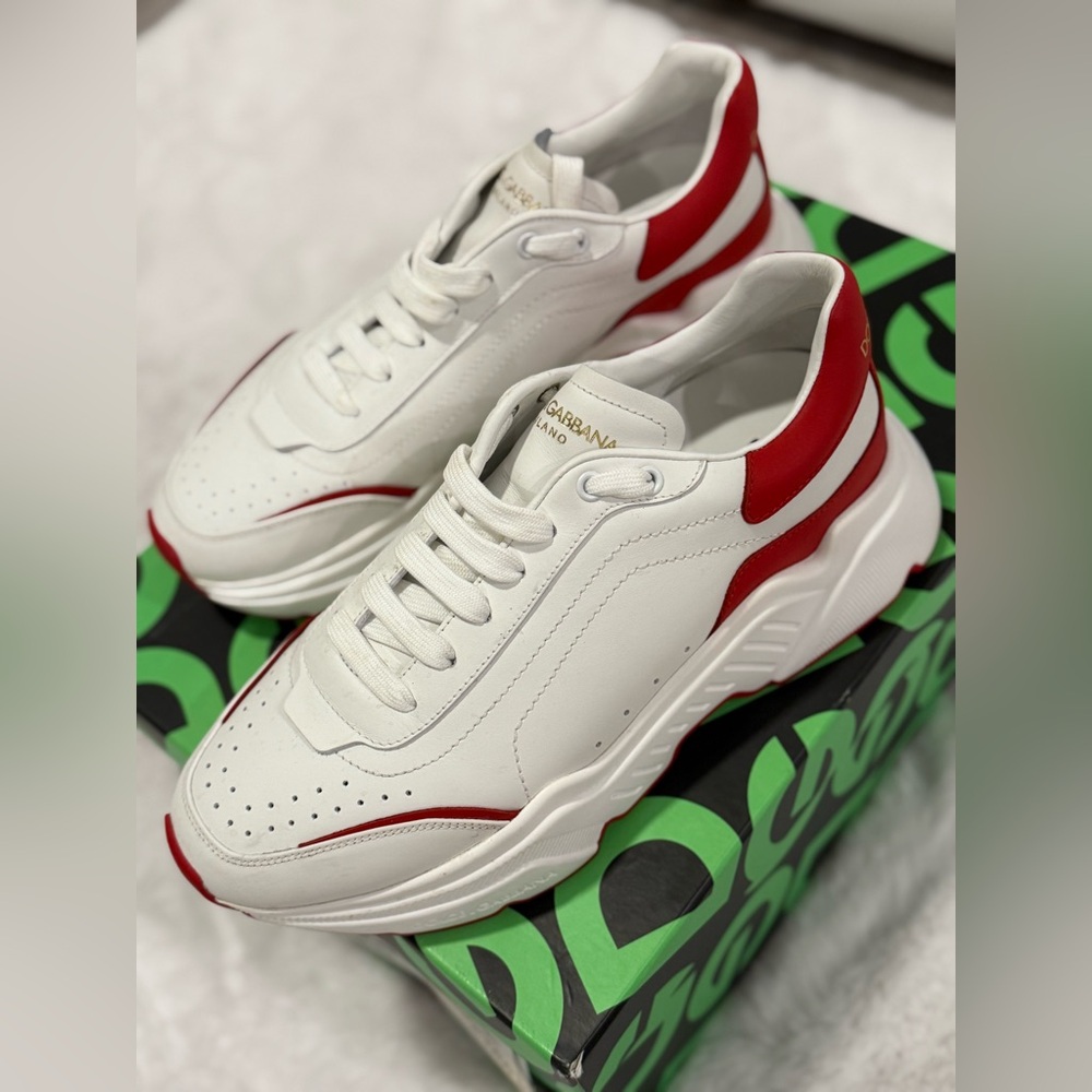 Dolce & Gabbana Daymaster Sneakers – Size 9